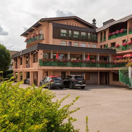 Hotel De La Route Verte-3