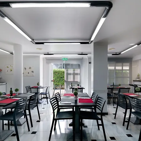 Hotel Albatros-3
