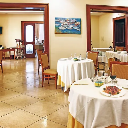 Le Cheminee Business Hotel Napoli-3