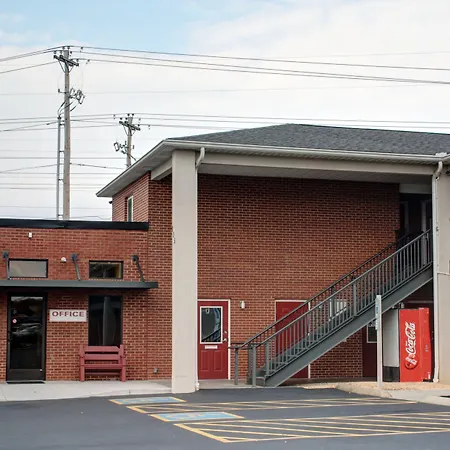 Luxbury Inn & Suites-2