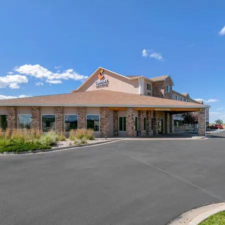 Comfort Inn & Suites Near University Of Wyoming-2