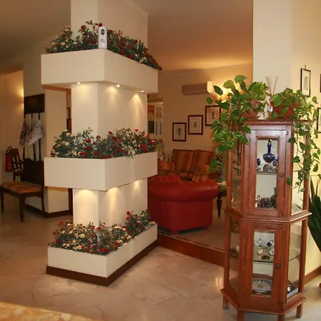 Hotel Alessandro Della Spina-3