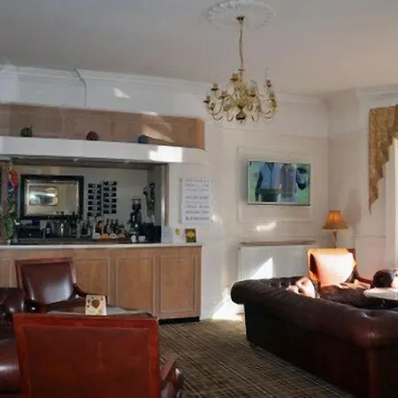 Montague Hotel-2