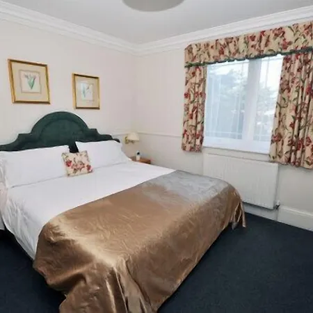 Montague Hotel-3