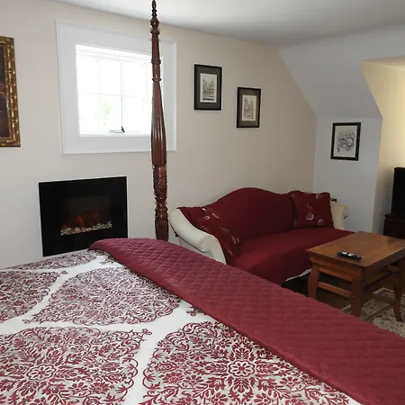 Magnolia Manor B&B Inn-3