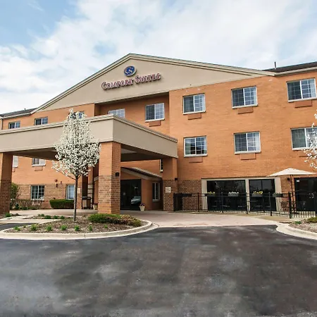 Comfort Suites Elgin Northwest-3