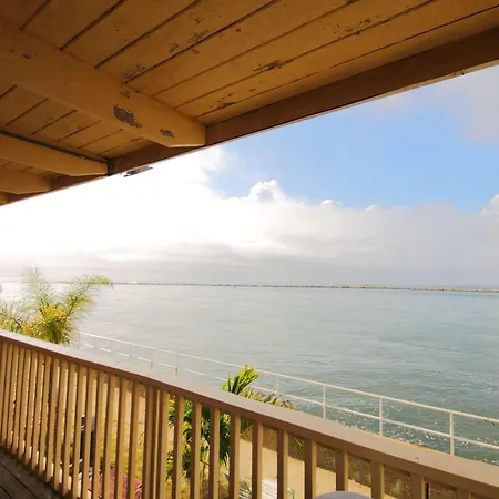 Oceanic Motel-3