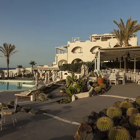 Therasia Resort Sea And Spa - The Leading Hotels Of The World-2