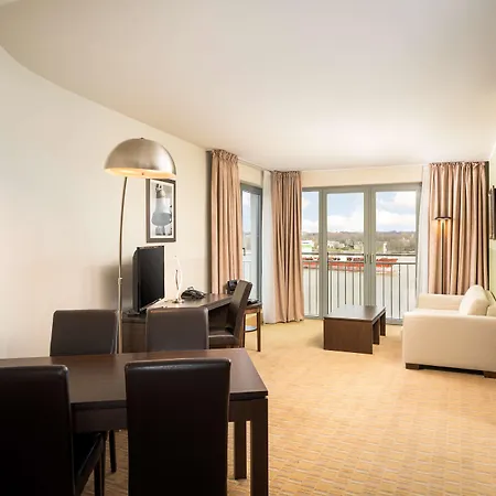 elaya hotel hamburg finkenwerder-2