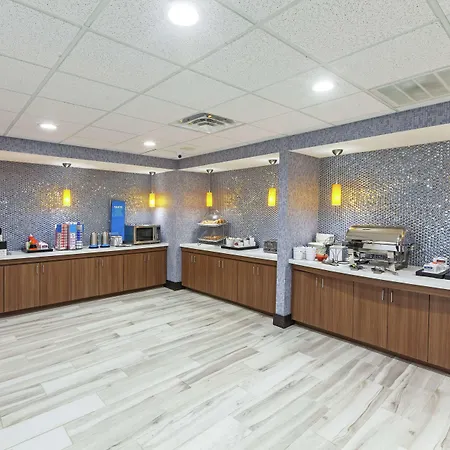 Hampton Inn & Suites Houston-Bush Intercontinental Airport-2