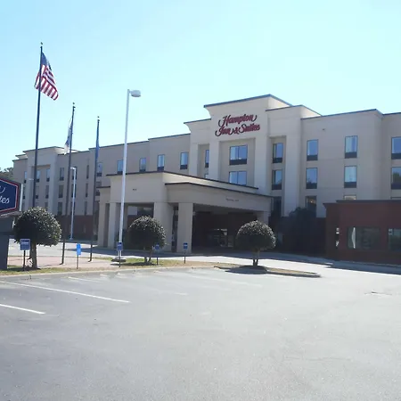Hampton Inn & Suites Norfolk-Airport-3