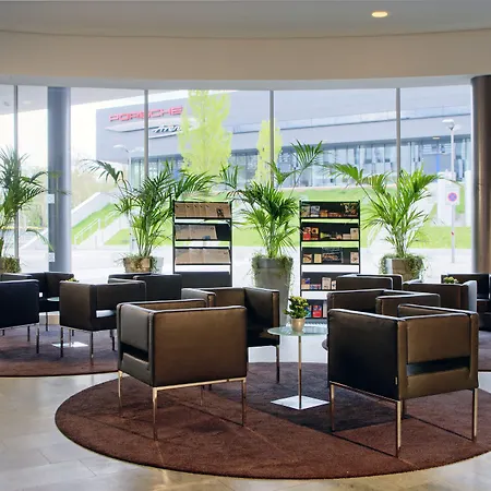 Hilton Garden Inn Stuttgart Neckarpark-3