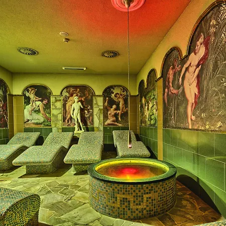 Wellness Hotel Babylon-3