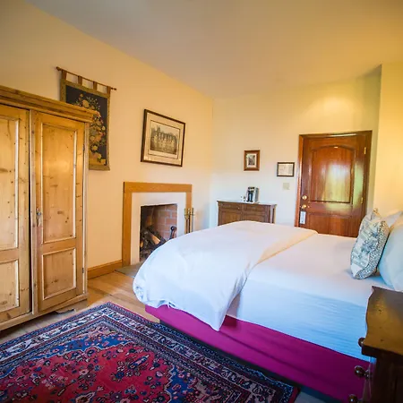 Wedmore Place-3