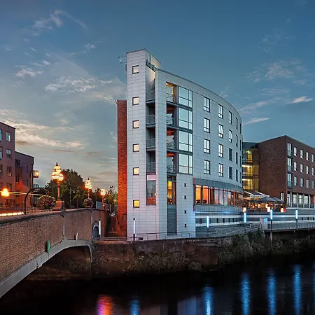 Absolute Hotel Limerick-3