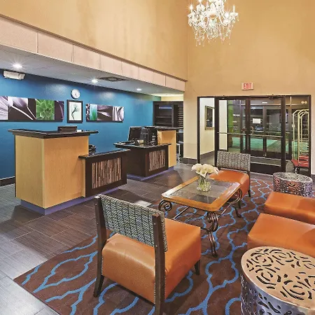 La Quinta By Wyndham Pasadena-3
