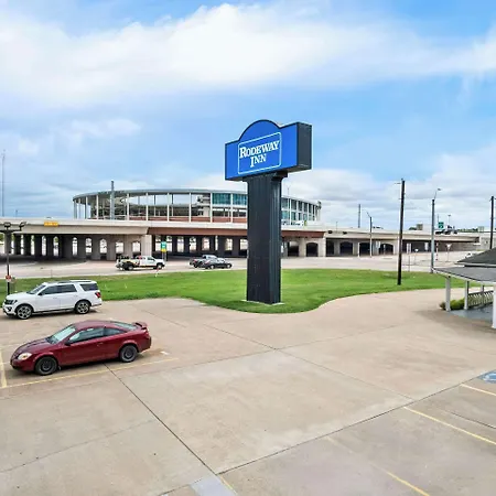 Rodeway Inn Waco Downtown Near University-3