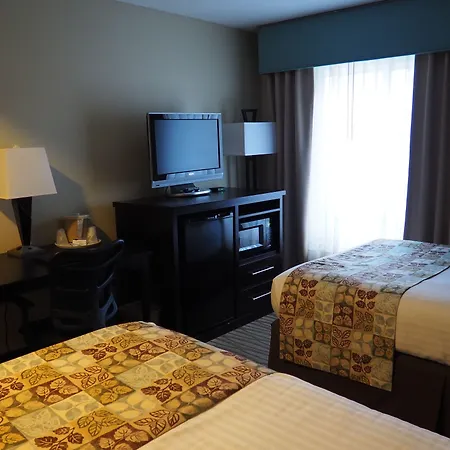 Days Inn By Wyndham Petoskey-3