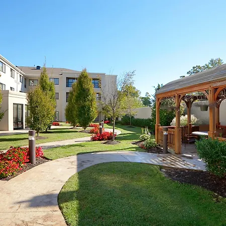 Courtyard Wall At Monmouth Shores Corporate Park-3