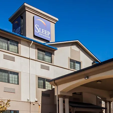 Sleep Inn & Suites Shamrock-3