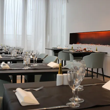 Park Inn By Radisson Liege Airport-2