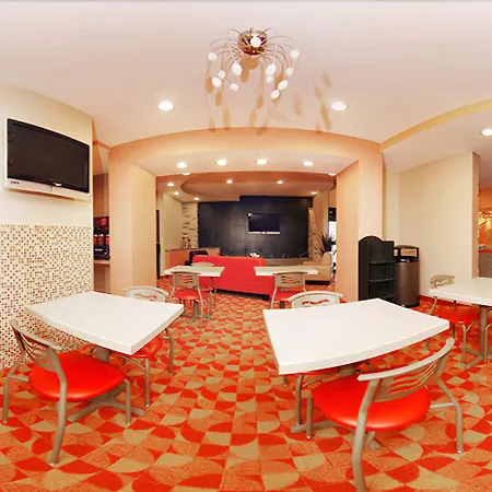Hometowne Studios & Suites By Red Roof Washington-3