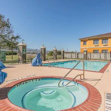 La Quinta By Wyndham Granbury-2