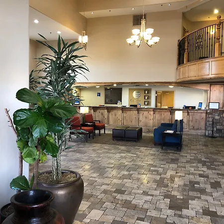 Comfort Inn At Convention Center-3