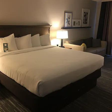 Country Inn & Suites By Radisson, Grand Rapids East, Mi-3