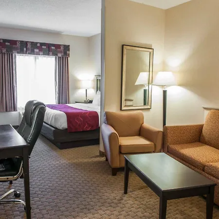 Comfort Suites Southport-3