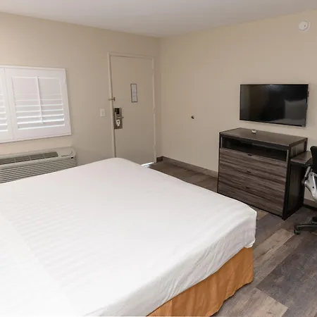 Crown Motel-2