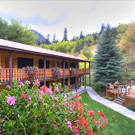 Box Canyon Lodge And Hot Springs-2
