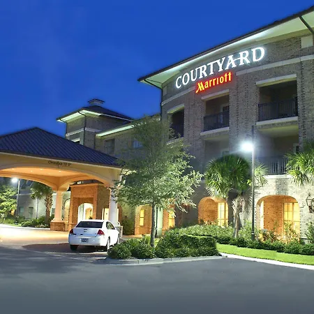 Courtyard Charleston Mount Pleasant-3