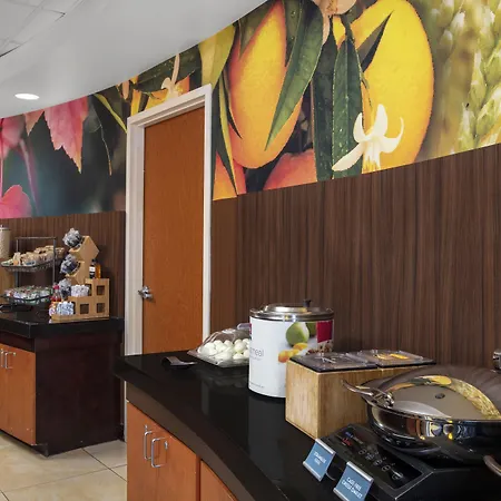 Fairfield Inn And Suites By Marriott Augusta-2