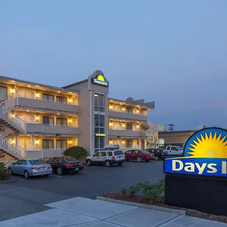 Days Inn By Wyndham Seattle North Of Downtown-2