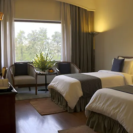 Hotel Clarks Varanasi Limited-3