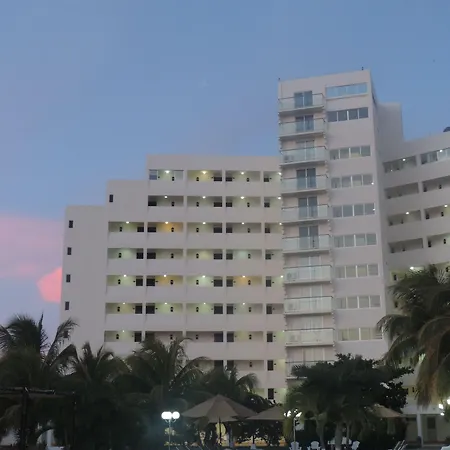 Hotel Calypso Cancun-2