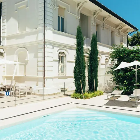 Hotel Regina Elena 57&Oro Bianco SPA-3