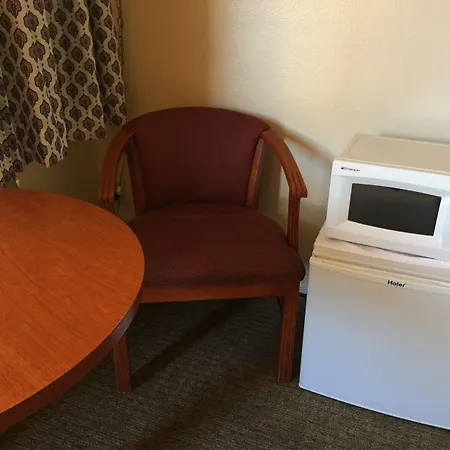 Vantage Point Inn - Woodland Hills-3