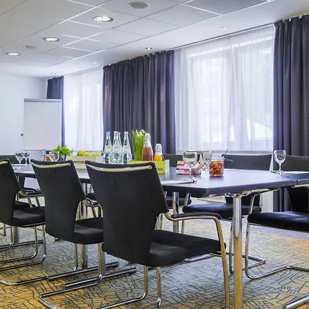 Park Inn by Radisson Nürnberg-3