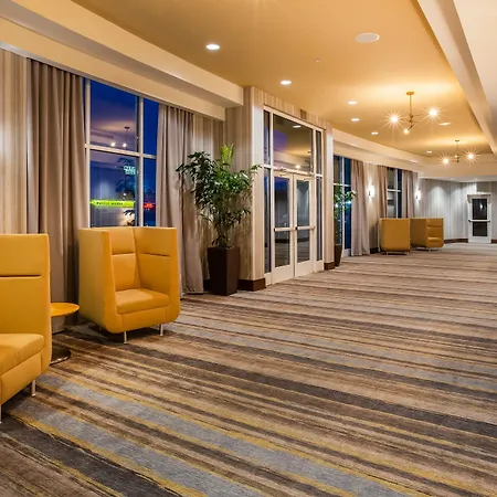 Holiday Inn - Gulfport-Airport By Ihg-3