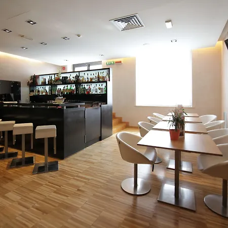 Hotel Major-2