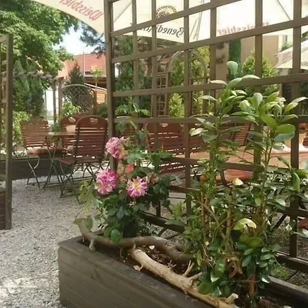 Hotel&Restaurant Klosterhof-3