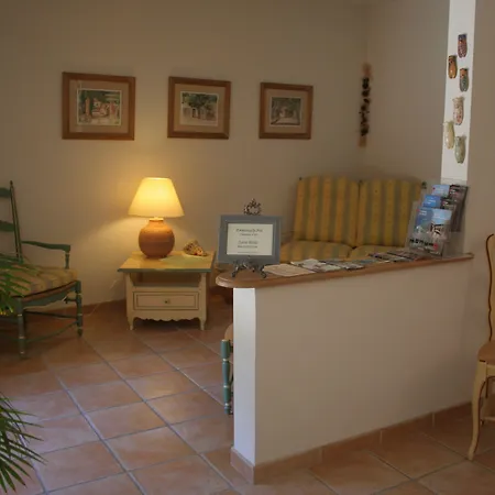 Hotel Les Cigales-2