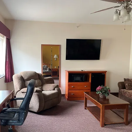 Super 8 By Wyndham Salina-2