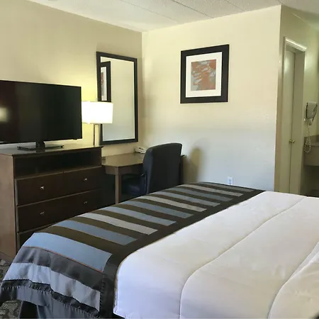 Super 8 By Wyndham Greensburg-3