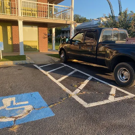 Motel 6 Sandersville, Ga-3