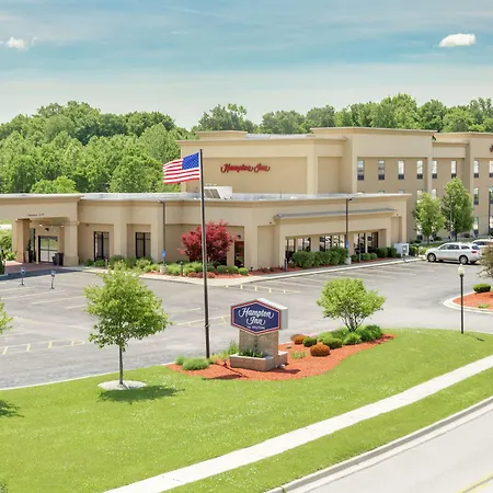 Hampton Inn Auburn-2