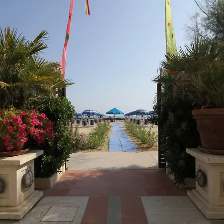 Hotel Promenade-2