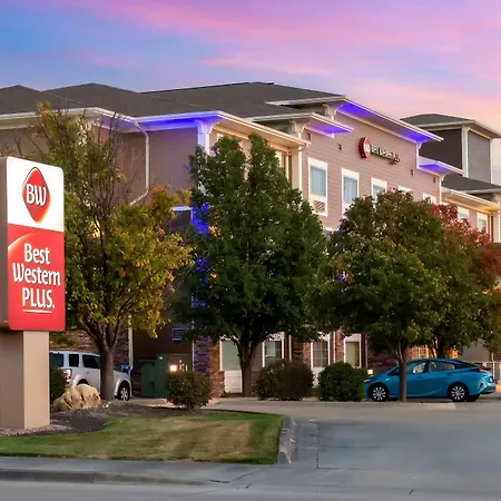 Best Western Plus Butterfield Inn-2